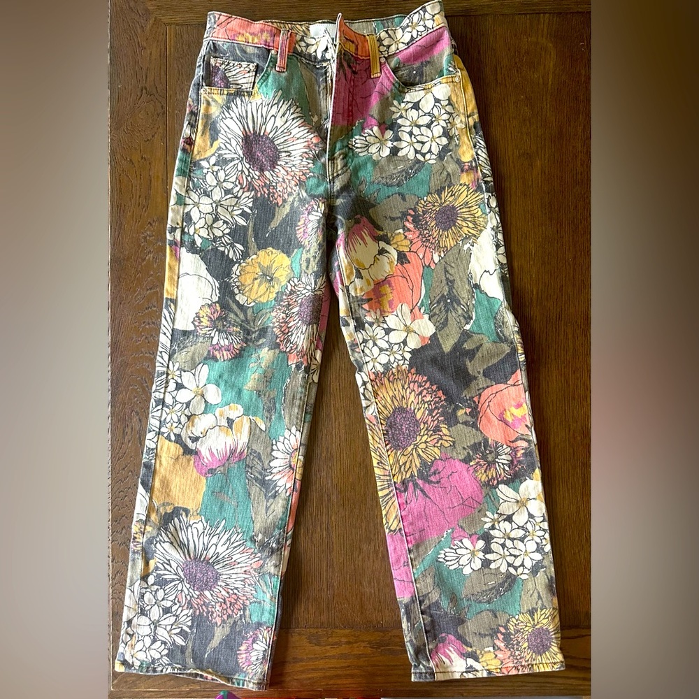 Mother Denim Size 27 The Rambler Zip Printed Ankle Jean in Build Me Up Buttercup